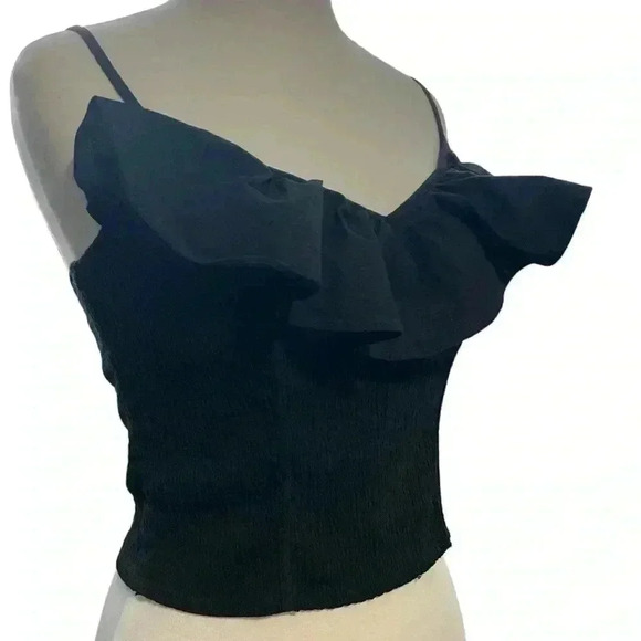 Guess, Ruffled, Black, Smock Tank With Adjustable Straps, Size Medium, Pre Loved - Picture 3 of 10